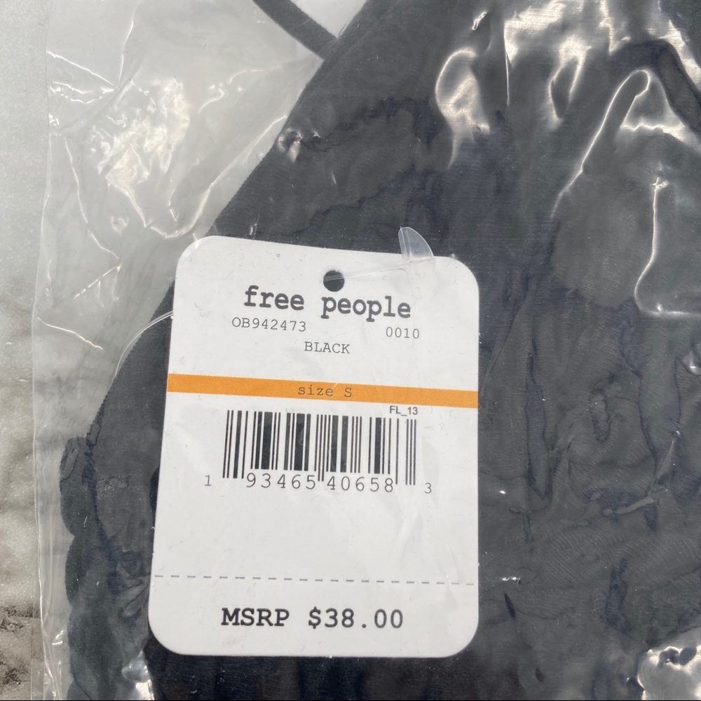18 M Free People NWT Emmy Bralette Multi Strap Shirred V Neck Black XSmall Small - Picture 4 of 4
